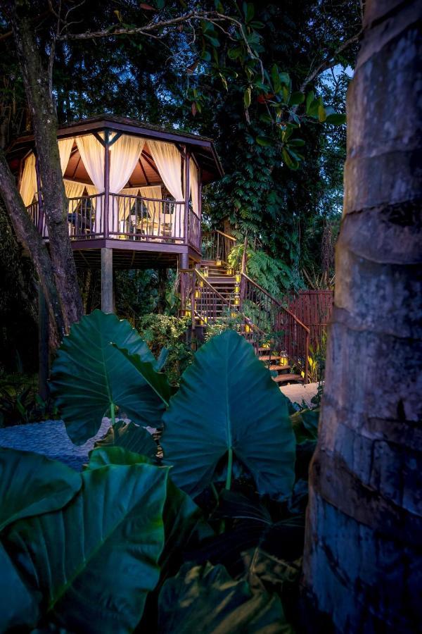 Zoetry Marigot Bay Hotel Exterior photo